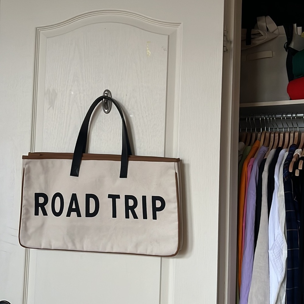 BNWOT Santa Barbara road trip canvas and leather strap tote bag